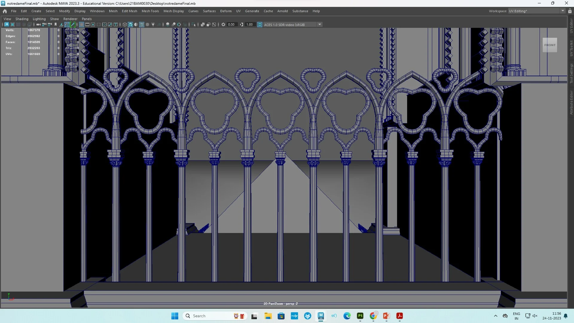 Detailed wireframe view of the ornate Gothic pointed arches and stone railings in a 3D environment.